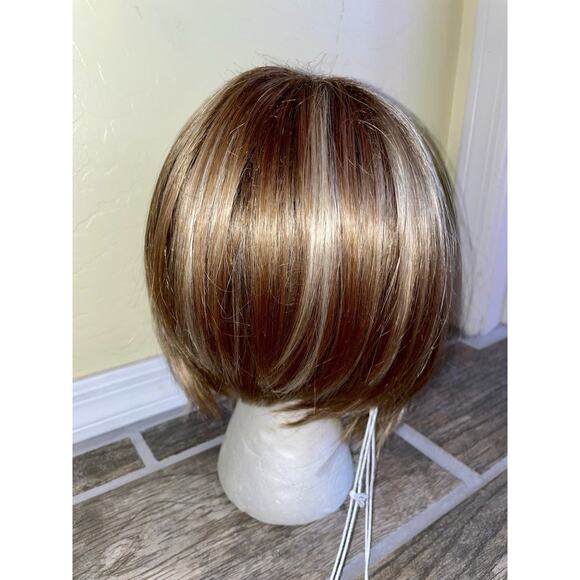 Tori Wig by Rene of Paris Straight Short Wig - Nutmeg - Picture 4 of 6